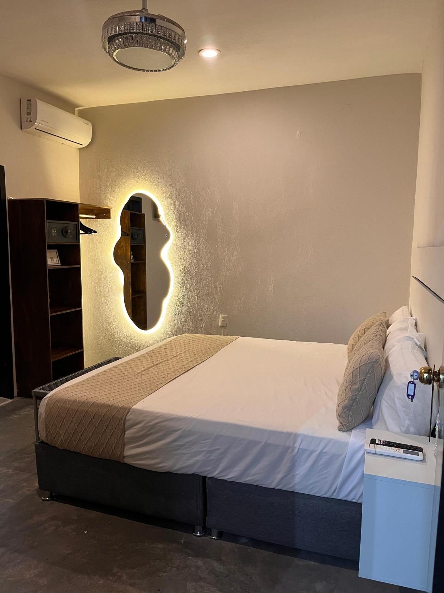 Aura Hotel B&B Tlaquepaque Zewnętrze zdjęcie